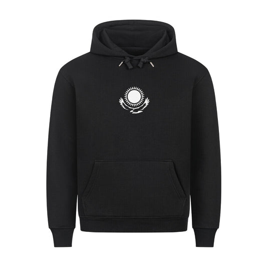 Hoodie von Pelasgia mit Kasachstan-Design, bequemer Pullover aus weichem Stoff, zeigt Flagge und Landkartenmuster auf der Vorderseite.