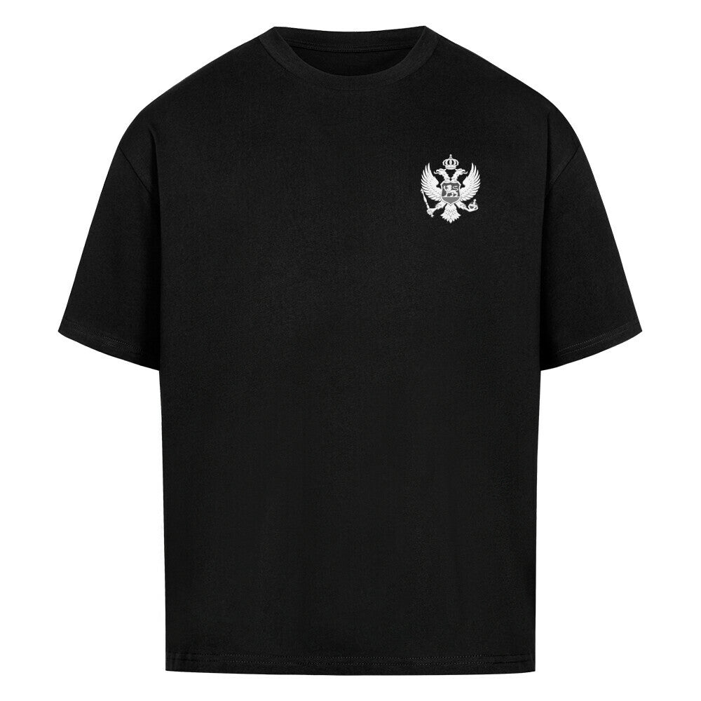 Schwarzweiß T-Shirt „Montenegro“ von Pelasgia, oversized Schnitt, weiches Baumwollmaterial, lässiges Design, auf Bild sichtbar