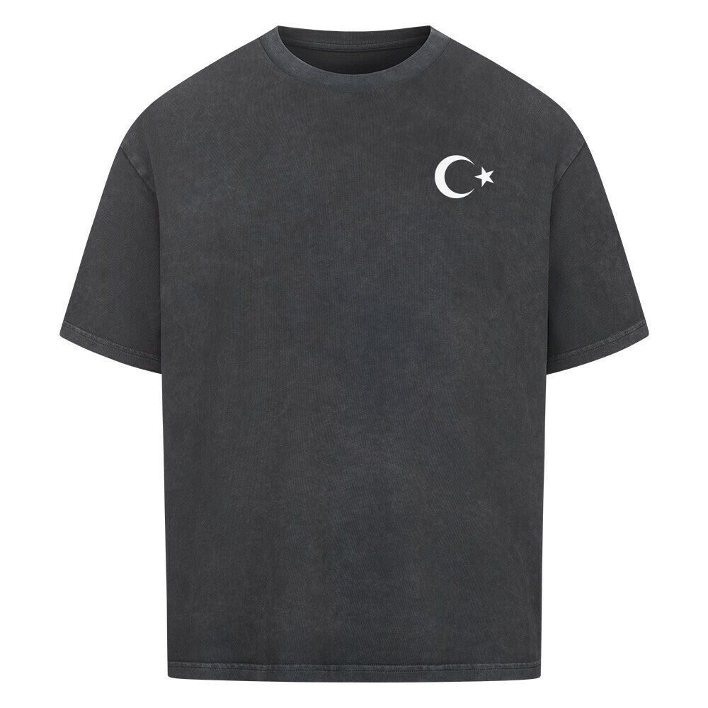 Weißes Oversized T-Shirt von Pelasgia mit Türkei-Design, locker geschnitten und aus weichem Baumwollmaterial.