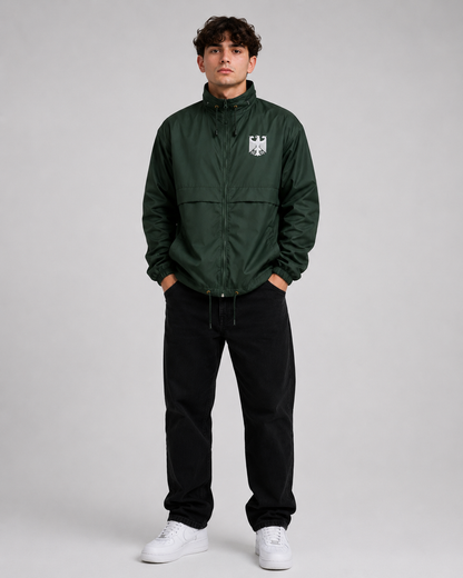 Leichte Windbreaker-Jacke von Pelasgia mit Deutschland-Design, winddichtes Material, perfekt für den Frühling.